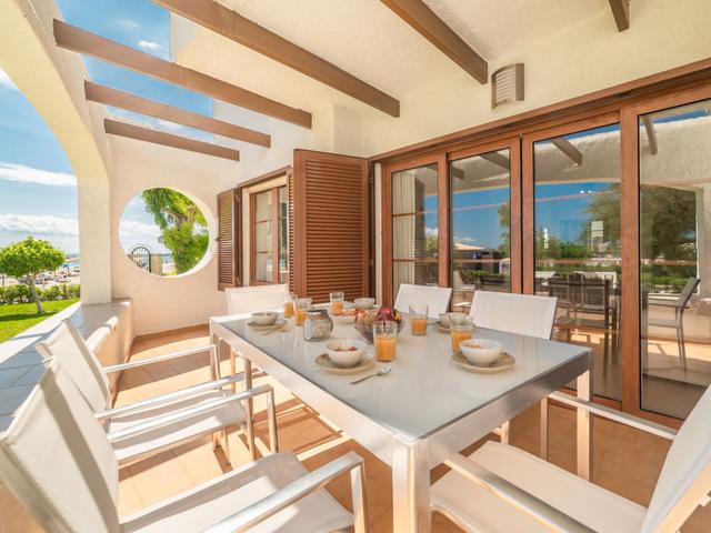 Carabela Front Beach & Pool – billede 17