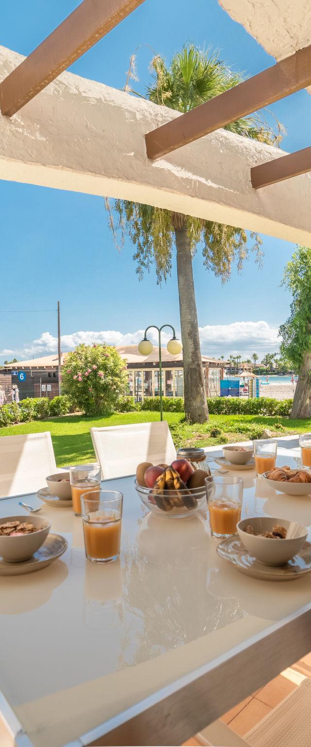 Carabela Front Beach & Pool – billede 3