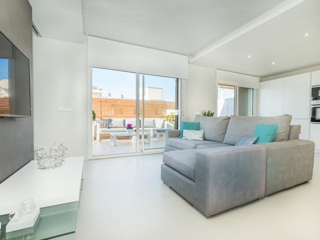 Attic Sea Views – billede 7