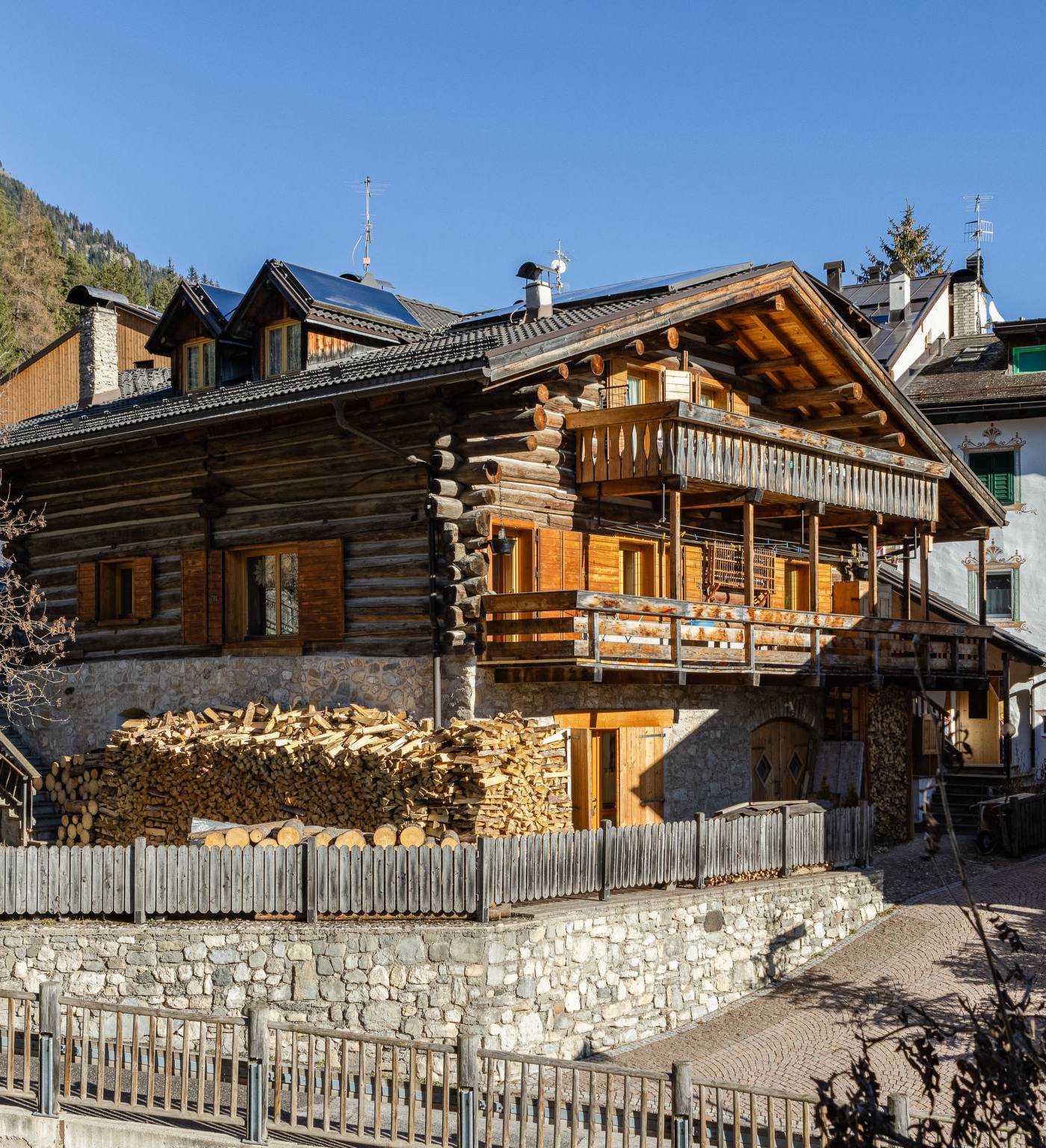 Casa Costazzer B, Canazei