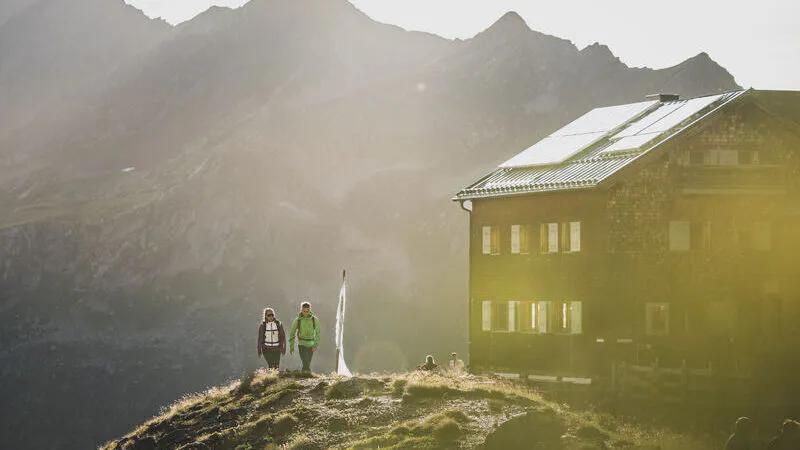 Liftåbningstider i St. Anton am Arlberg (sommersæson)