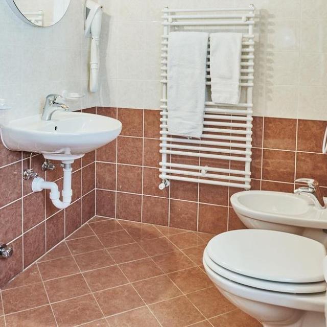 2000 Eira – bild 10