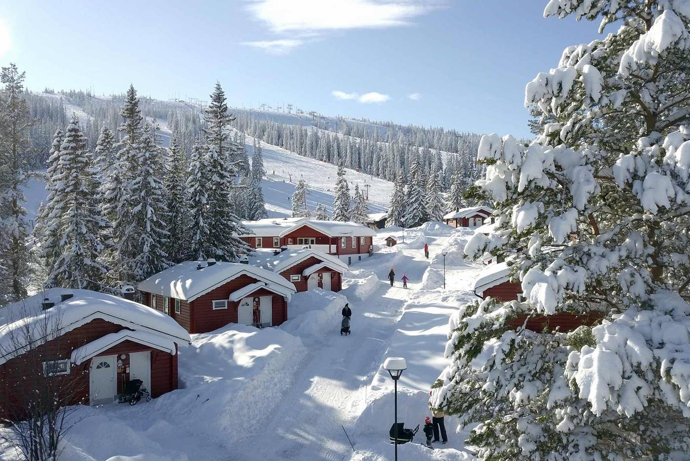 Röda byn, Sälen
