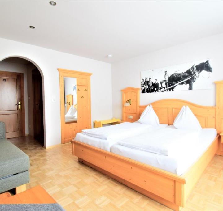 Classic dobbeltværelse med balkon – Austria Alpinhotel