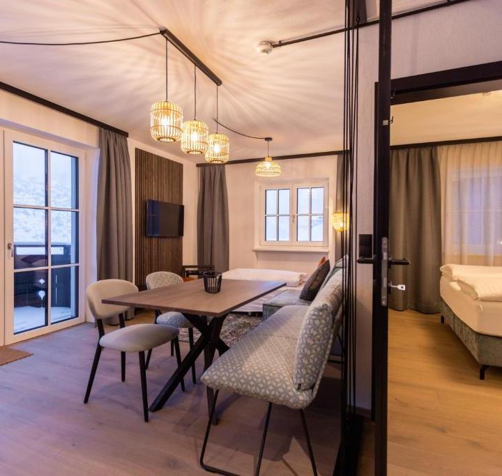 Studiolejlighed M Plus med balkon – Carpe Solem Jules
