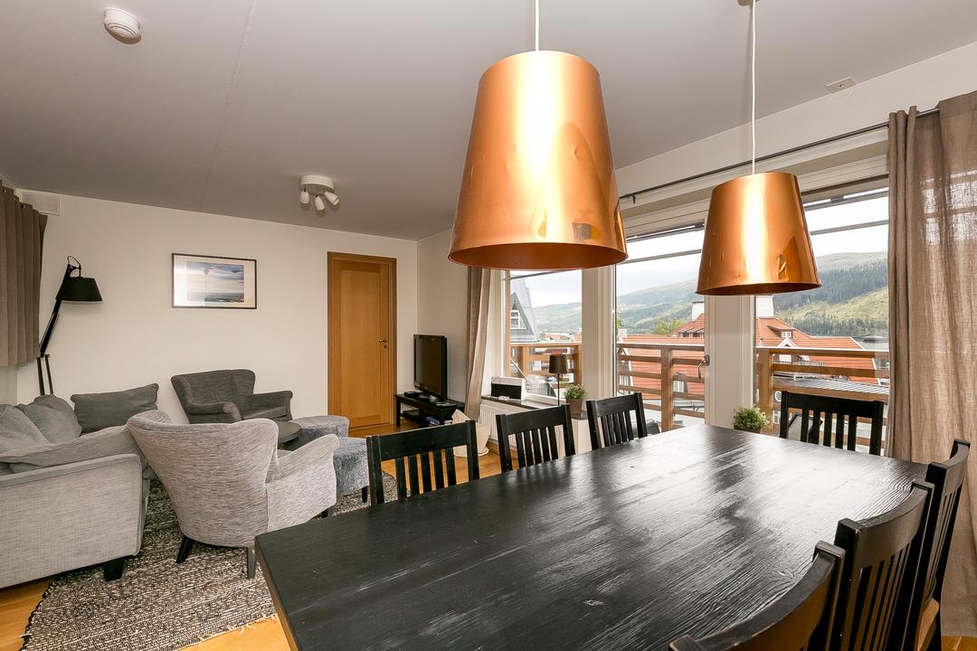 Åre By - Alpinhuset 18 - 3 sovrum, 8 sängar, 77m2 – Alpinhuset