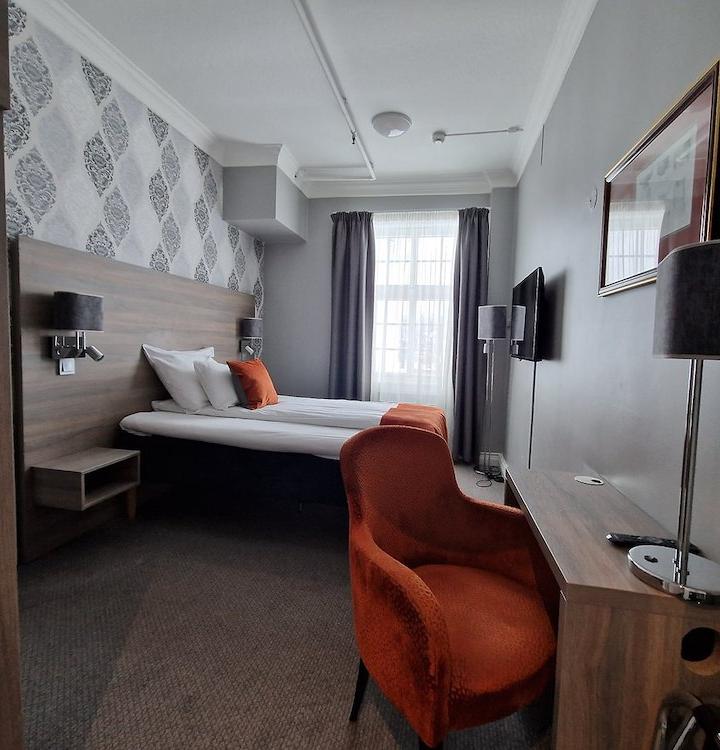Enkeltværelse m udsigt max 1 pers. – Dr. Holms Hotel