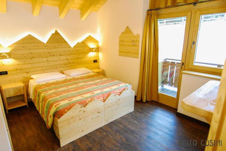 2-værelses deluxe lejlighed med balkon – Baita Cusini (1/13)