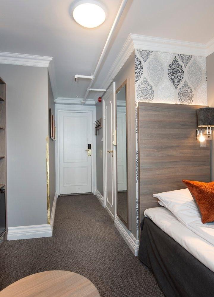 Enkeltværelse max 1 pers. – Dr. Holms Hotel