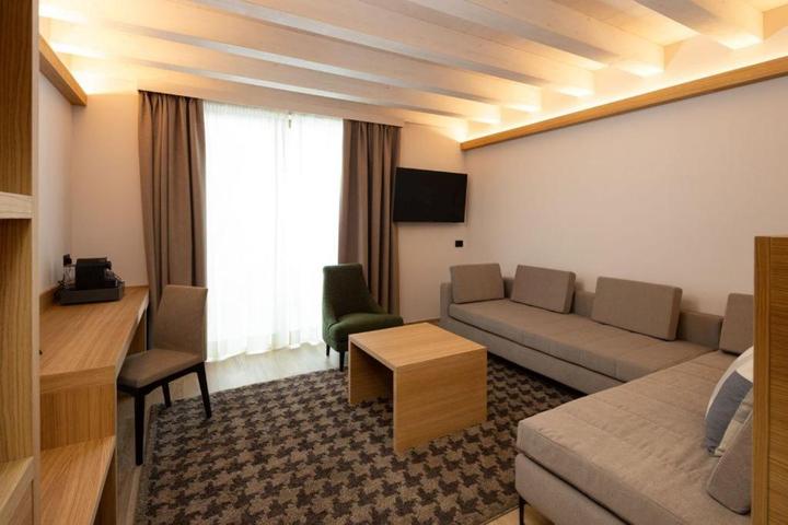 Suite max 2 pers. – Hotel Margherita (1/11)