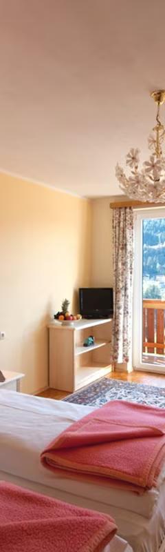 Dobbeltværelse max 3 pers. – Kur- und Sporthotel Alpenblick