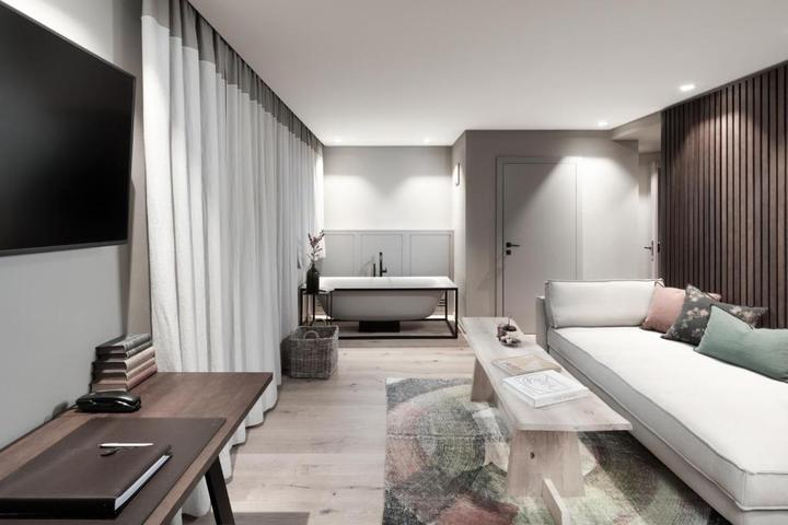 Familie Suite 509 med balkon max 5 pers. – Rigele Royal (1/5)