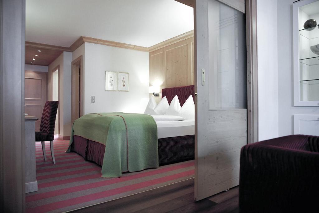 Deluxe Junior Suite med balkong för max 4 pers. – Rigele Royal
