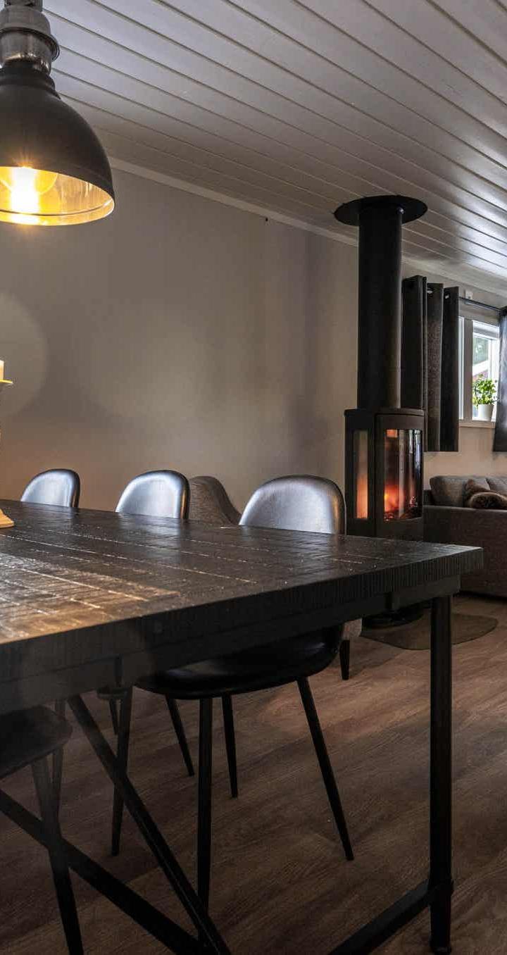 Lindvallen – RÖDA BYN 212 – 2 soveværelser, 8 senge, 56m2 – Röda byn