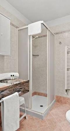 Studielejlighed (udsigt mod bjergene eller dalen) max 4 pers. – Garni Aparthotel Princess (Penia)