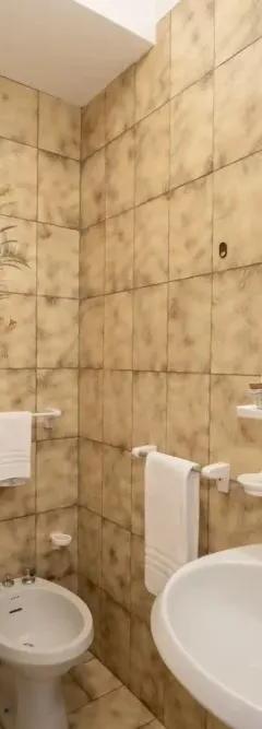 3-værelses lejlighed med balkon – Condominio Val di Fassa (Alba)