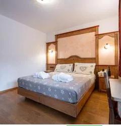3-værelses lejlighed med balkon – Condominio Val di Fassa (Alba)