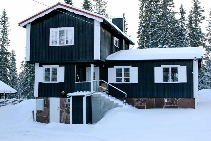 Lindvallen – Fjällhemsvägen 24 – 6 soveværelser, 16 senge, 240m2 – Sälfjällstorget övrigt (1/31)