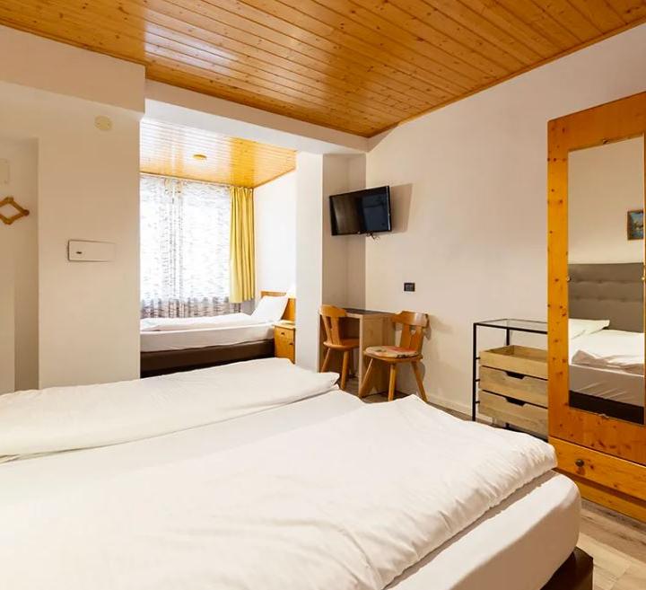 3-sengsværelse – Hotel Oswald (Canazei)