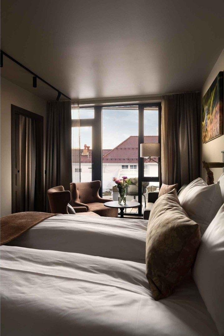 Juniorsuite – Dr. Holms Hotel