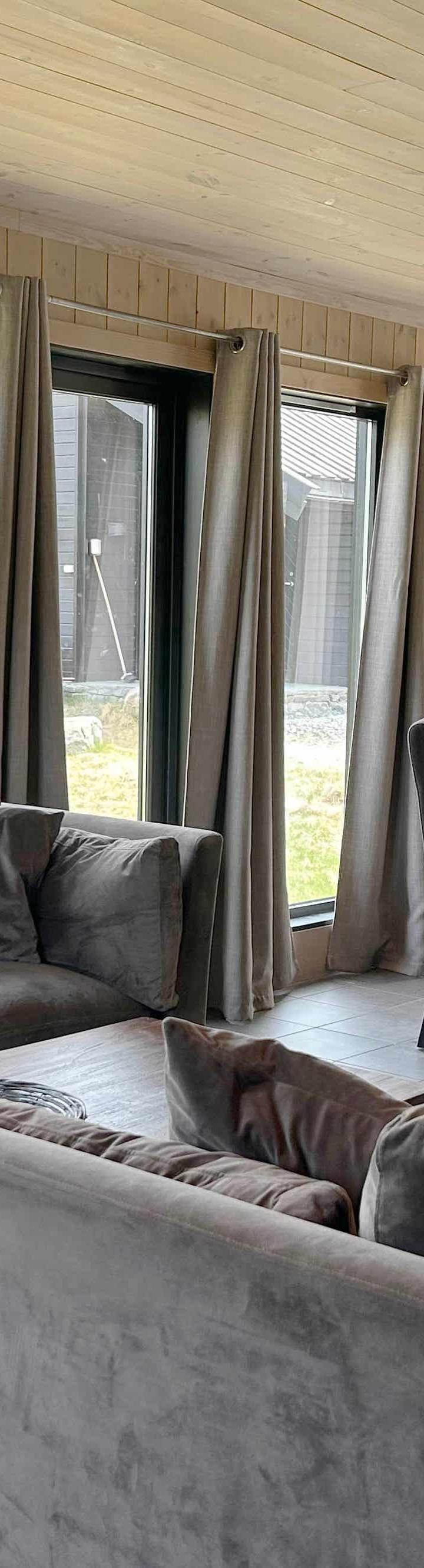 Hemsedal Skisenter – RÅDYRLIA 9 MED SEN UTSJEKK KL 13.00 – 5 soveværelser, 12 senge, 144m2 – Rådyrlia