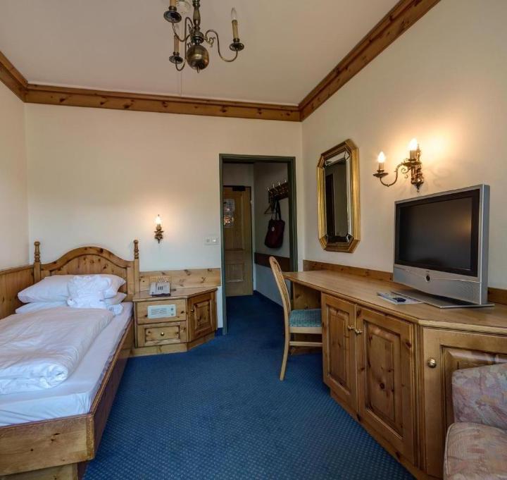 Enkelværelse max 1 pers. – Hotel Alpina Bad Hofgastein