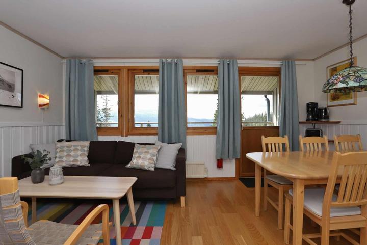 Björnen – Renen 3B – 2 soveværelser, 4 senge, 40m2 – Renen Björnen (1/20)