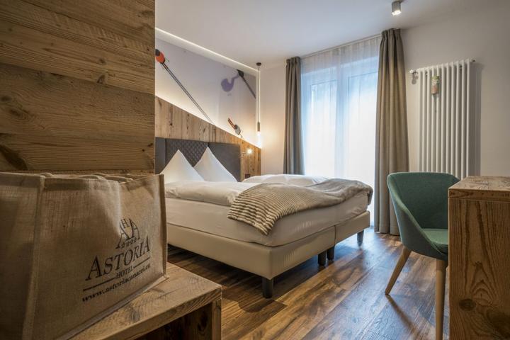 Superior dobbelt- eller 2-sengsværelse med haveudsigt – Hotel Astoria (Canazei) (1/3)