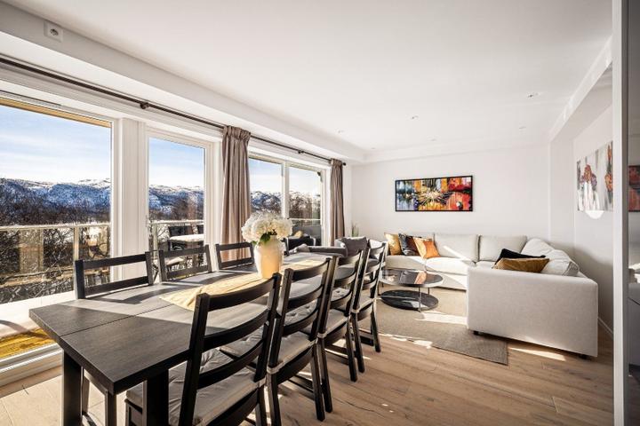 Gullstein Apartment 5 soveværelser og 2 badeværelser, 10 senge – Ustedalen Hotel og Resort (1/58)