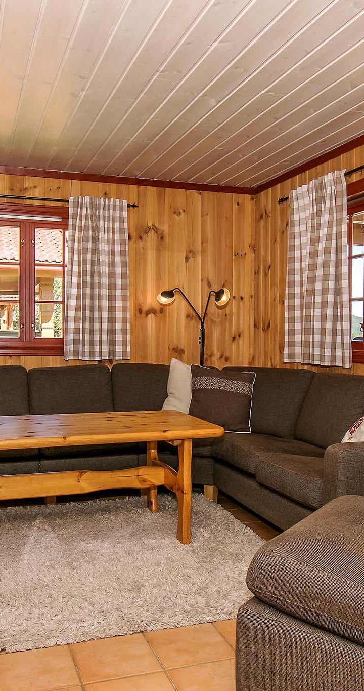 Turistsenteret – SOLBJØRNLIA 2A – 5 soveværelser, 12 senge, 110m2 – Solbjørnlia