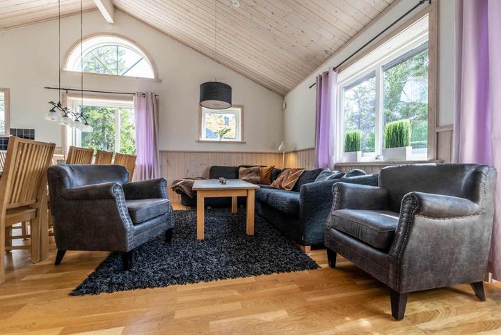 Lindvallen – Söderåsvägen 4 A – 4 soveværelser, 12 senge, 120m2 – Söderåsen övrigt (1/26)