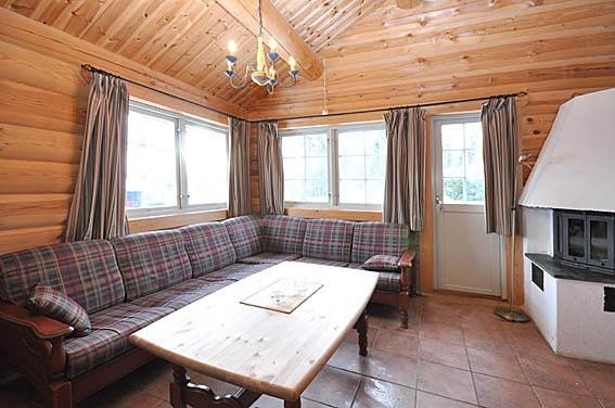 Storsten Hytteområde – LAFTETUN 740 – 2 soveværelser, 6 senge, 53m2 – Laftetun