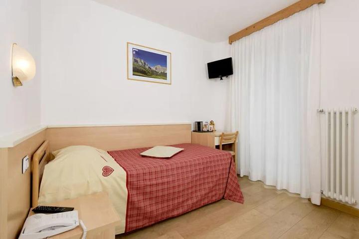 2-værelses lejlighed med balkon | max 4 pers. (40 m2) – Enrosadira (Alba) (1/9)