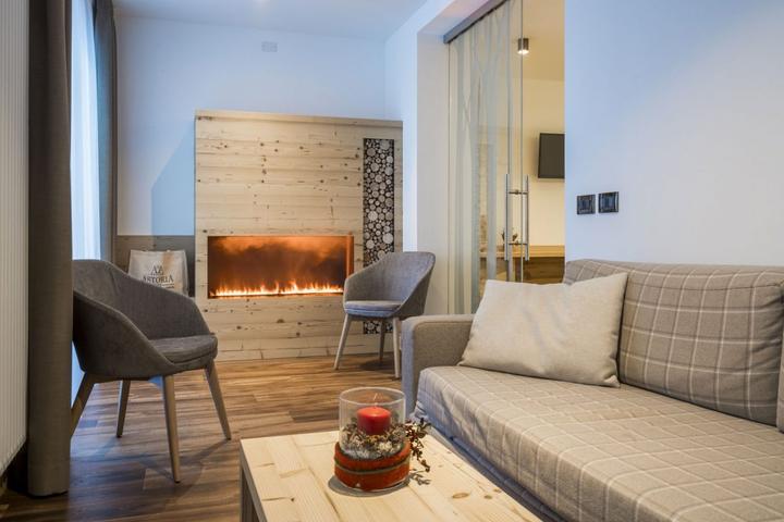 Juniorsuite med bjergudsigt – Hotel Astoria (Canazei) (1/11)
