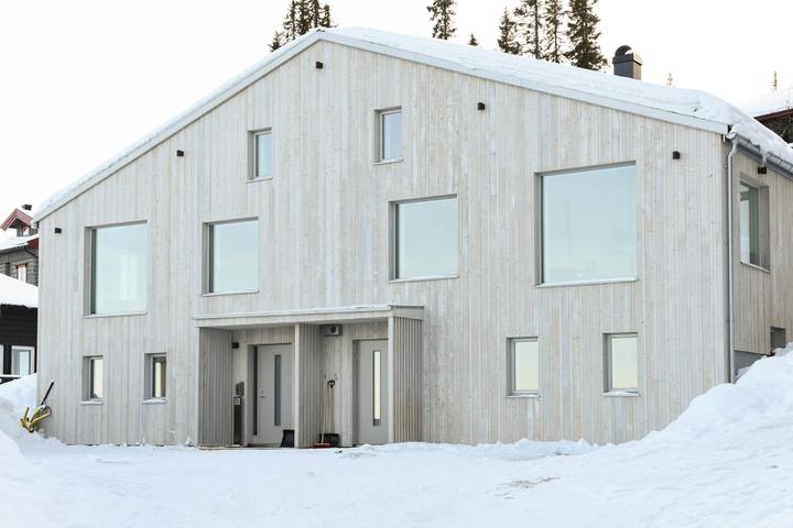 Lindvallen – FROSTSLINGAN 11 A – 3 soveværelser, 12 senge, 120m2 – Fjällhem (1/5)
