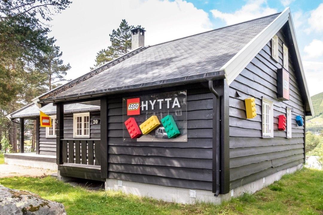 LEGO-hytten - 5 soveværelser/10 senge - Geilolia Hytteby – Geilolia Hyttetun og lejligheder