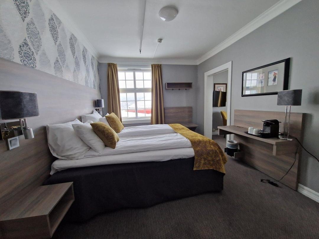 Superior-værelser – Dr. Holms Hotel