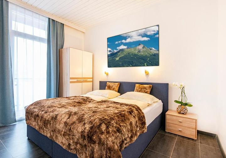 Dobbeltværelse m balkon max 2 pers. – Hotel Bristol (1/3)