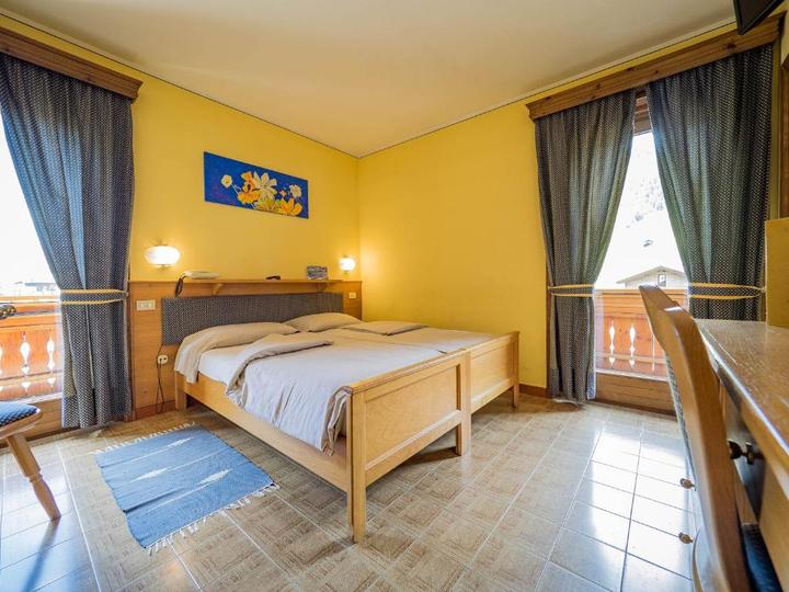 Dobbeltværelse max 2 pers. – Hotell Baita Della Luna (1/4)