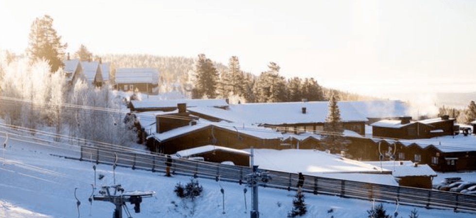 Skiferie i Idre Fjäll - udsigt over hytter