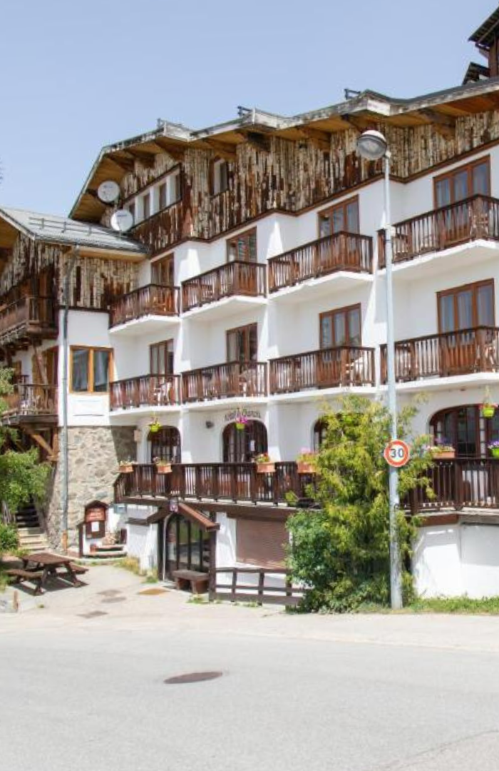 Hotel Le Chamois sommarsemester i Alpe d