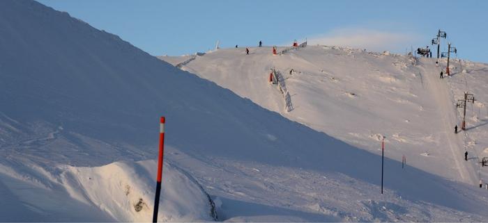 Skiferie i Trysil - udsigt med lift og løjper