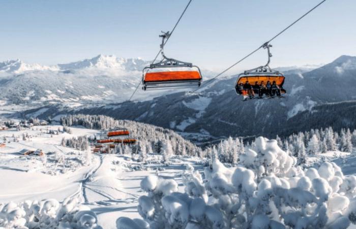 Skiferie i Wagrain - Skilift med puddersne så langt øjet rækker