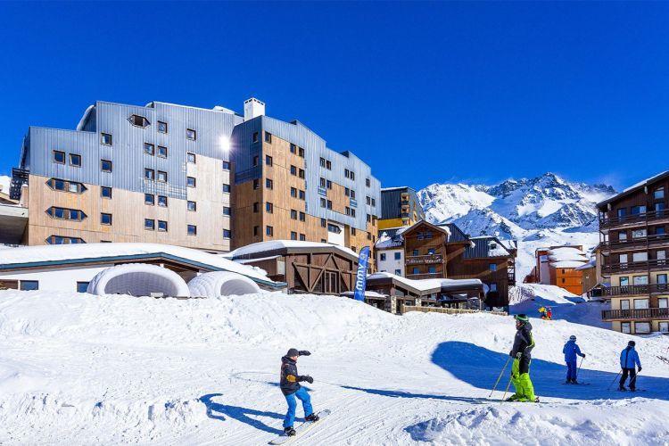 Hotel Club Les Arolles - Grand Rue