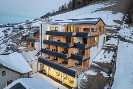 Aparthotel & Restaurant Goldhirsch – bild 1