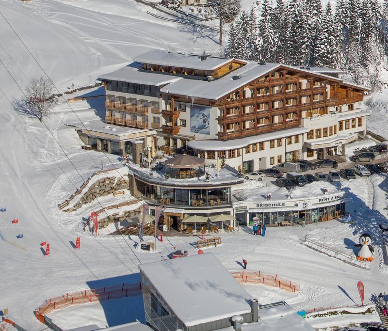 Hotel Alpine Resort