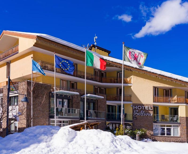 Hotel & Club Bellevue Post