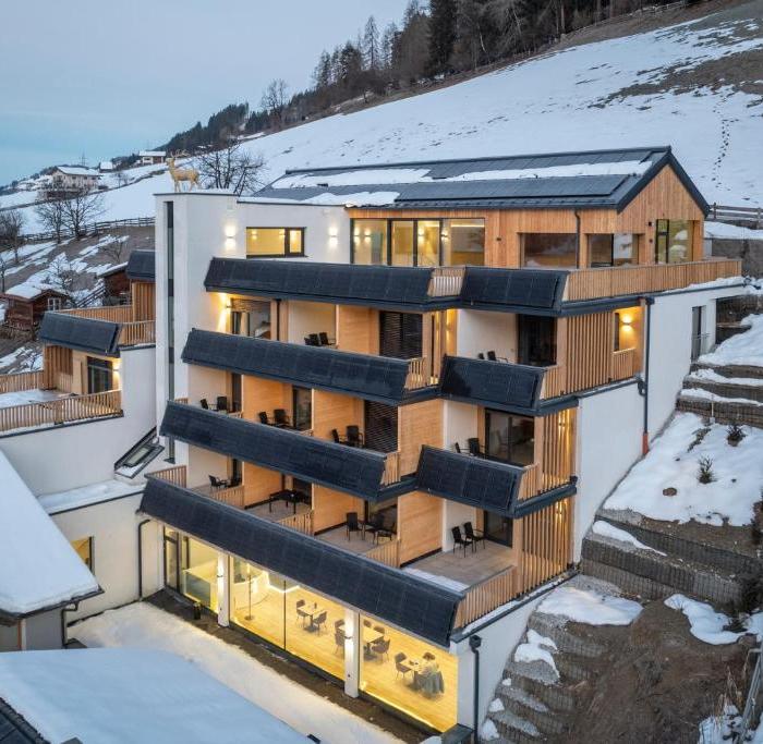 Aparthotel & Restaurant Goldhirsch