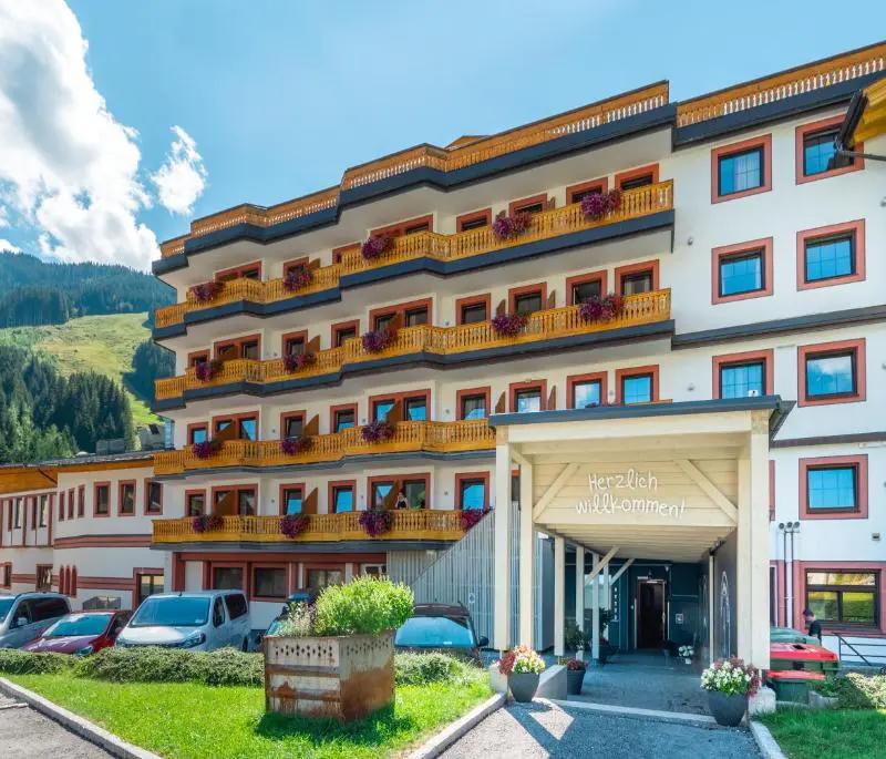 JUFA Alpenhotel Saalbach
