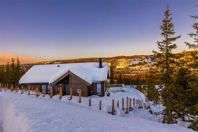 Kvitfjell Varden Lodge
